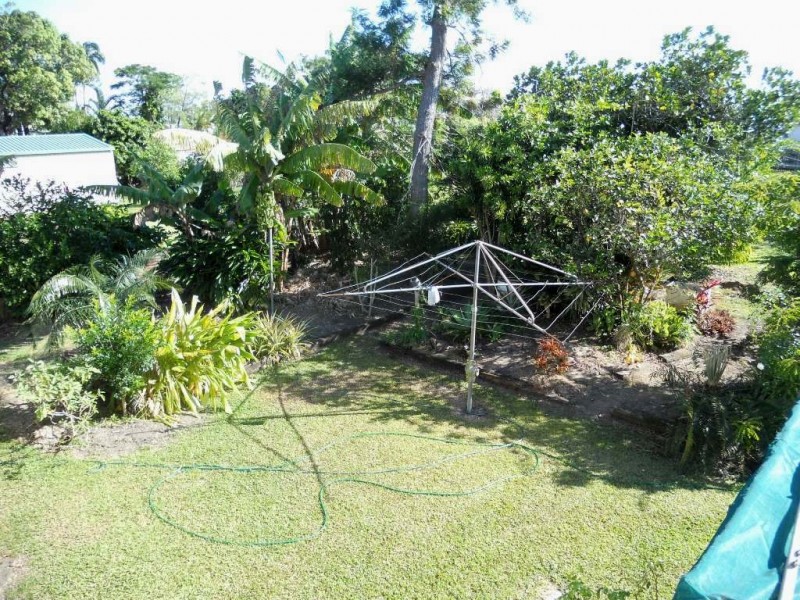 10 Telia, Proserpine QLD 4800