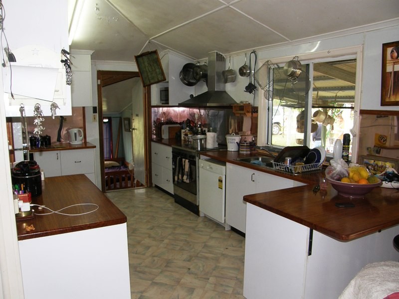 101 Olivettas Road, Bloomsbury QLD 4799