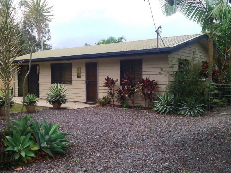 29 Bundesen Ave, Midge Point QLD 4799