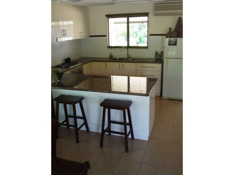 29 Bundesen Ave, Midge Point QLD 4799