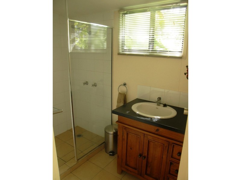 29 Bundesen Ave, Midge Point QLD 4799