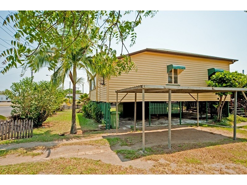 19 Hinschen Street, Proserpine QLD 4800