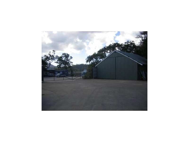 1678 D Shute Harbour Rd, Cannonvale QLD 4802