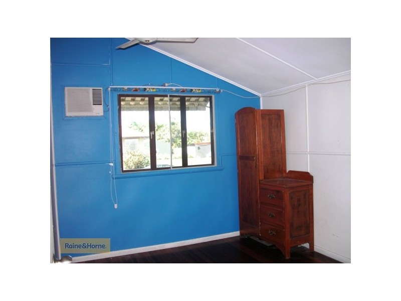 30 Ruge Street, Proserpine QLD 4800