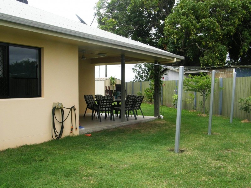 20 Honey Myrtle St, Proserpine QLD 4800