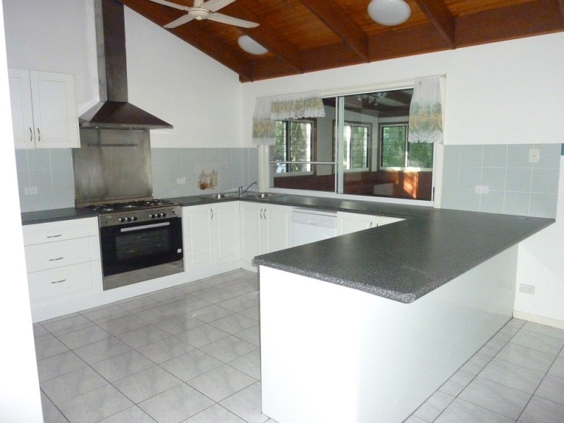 68 Pioneer Drive, Dingo Beach QLD 4800