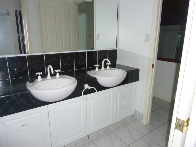 68 Pioneer Drive, Dingo Beach QLD 4800