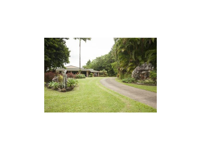 “STANEDEN HEIGHTS”, Sugarloaf QLD 4800