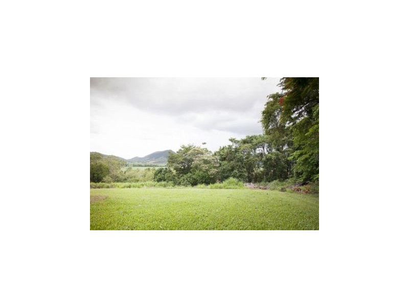 “STANEDEN HEIGHTS”, Sugarloaf QLD 4800