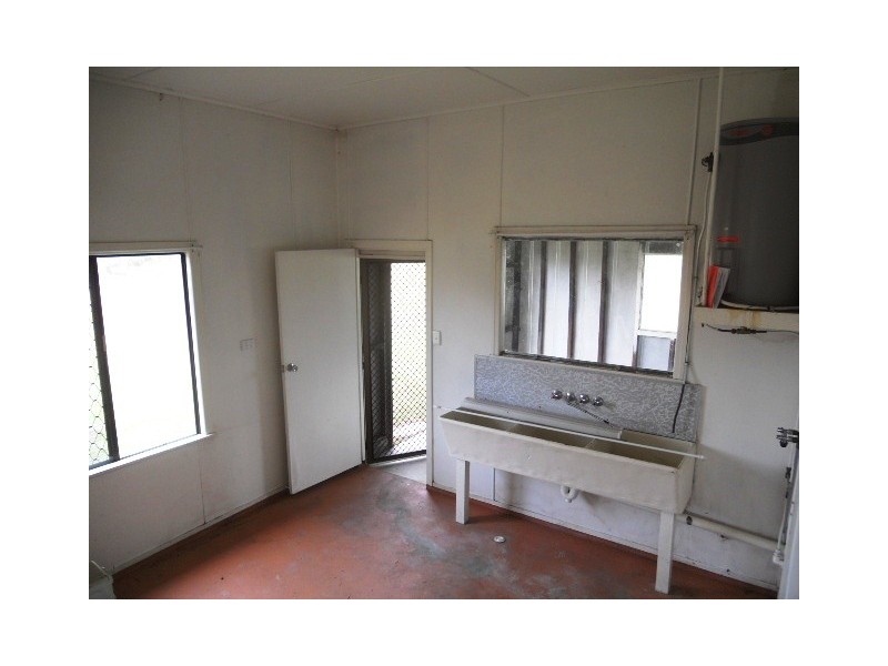 54 Hadlow Road, Proserpine QLD 4800