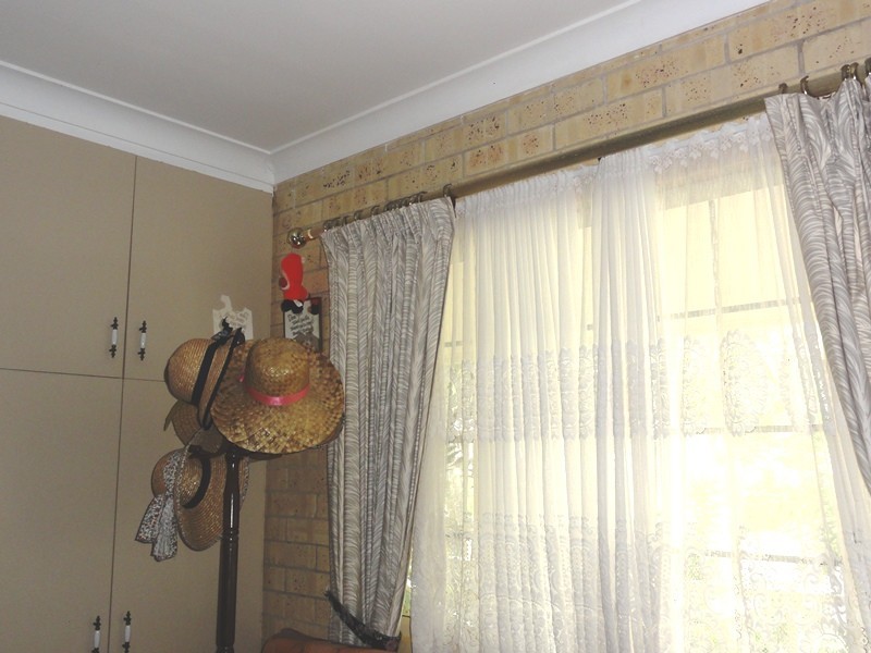 93 Gloucester Avenue, Hideaway Bay QLD 4800