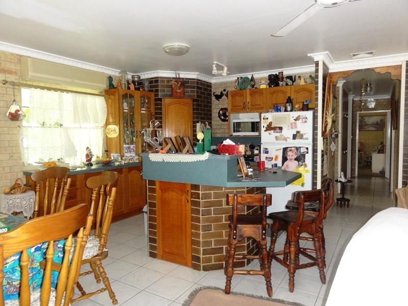 93 Gloucester Avenue, Hideaway Bay QLD 4800