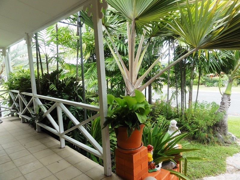 93 Gloucester Avenue, Hideaway Bay QLD 4800