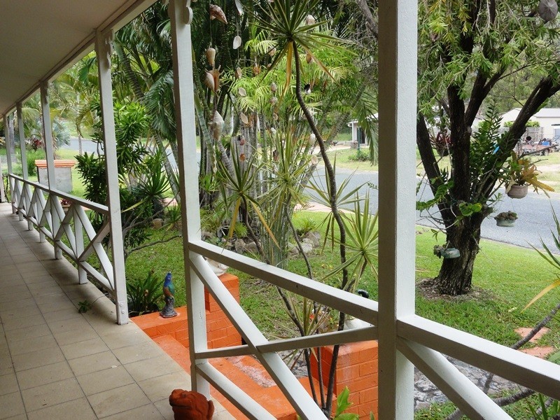 93 Gloucester Avenue, Hideaway Bay QLD 4800