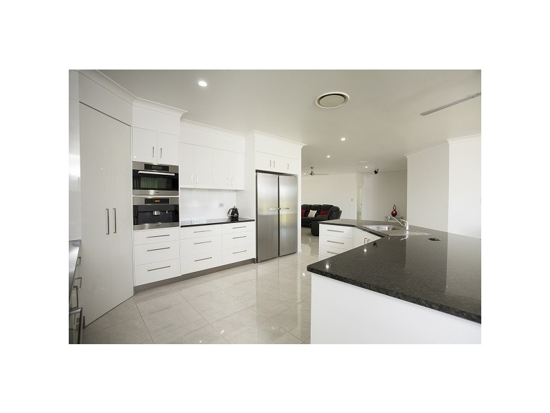 202 Maloney Road, Proserpine QLD 4800