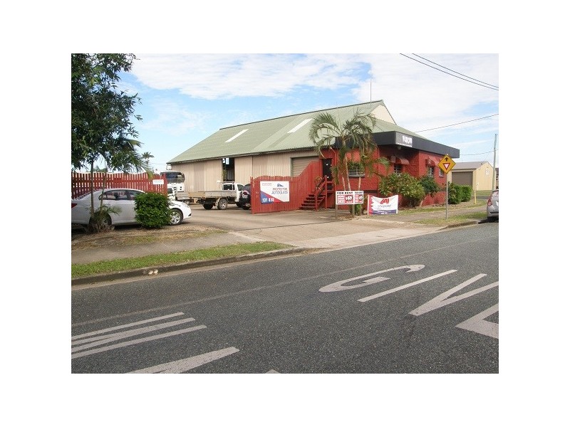 41 to 43 Hinchen Street, Proserpine QLD 4800