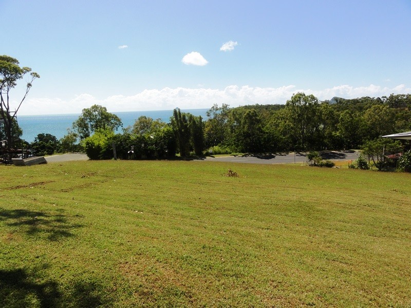7 Gloucester Avenue, Hideaway Bay QLD 4800