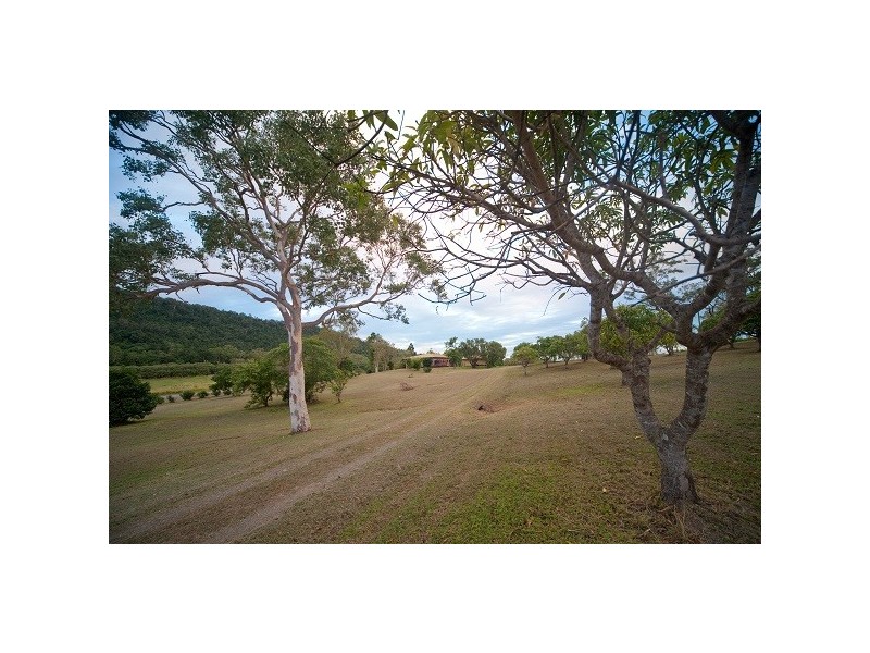 13421 Bruce Highway, Proserpine QLD 4800