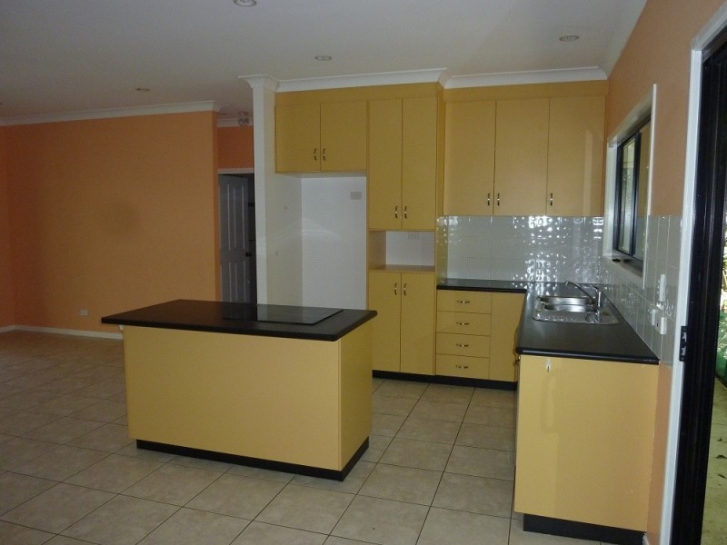 62 Moonlight Drive, Jubilee Pocket QLD 4802