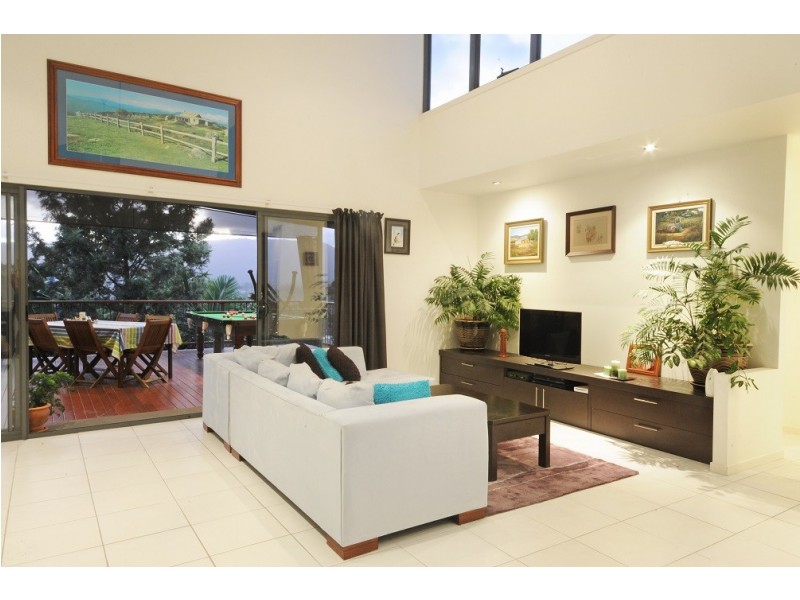 10/14 Hamilton Avenue, Cannonvale QLD 4802