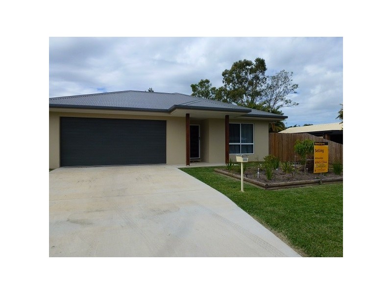 32 Hansen Dr, Proserpine QLD 4800