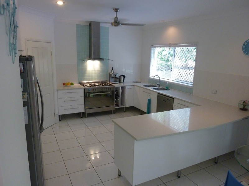 Cnr Moonlight Drive and Sunset Dr, Jubilee Pocket QLD 4802