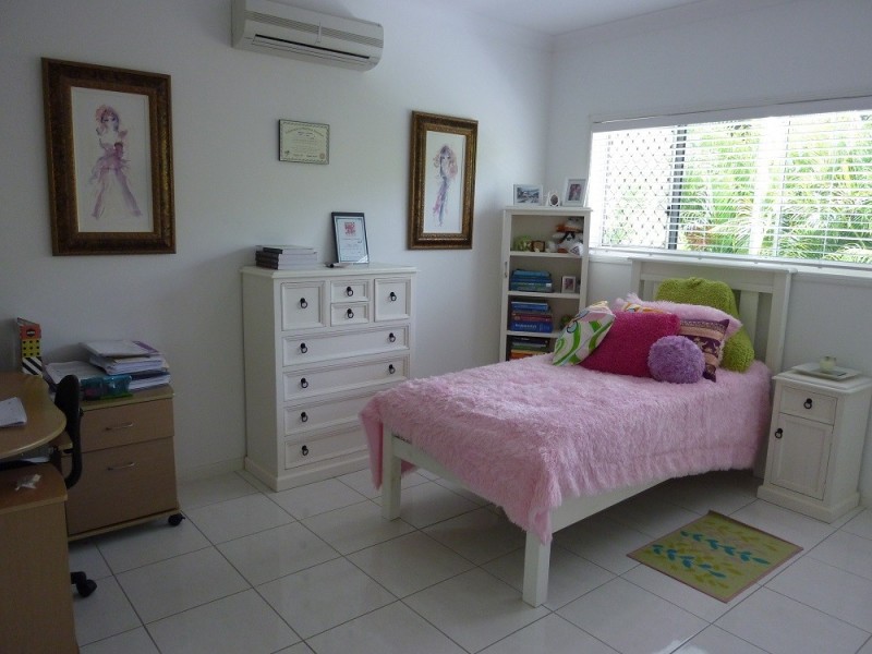 Cnr Moonlight Drive and Sunset Dr, Jubilee Pocket QLD 4802