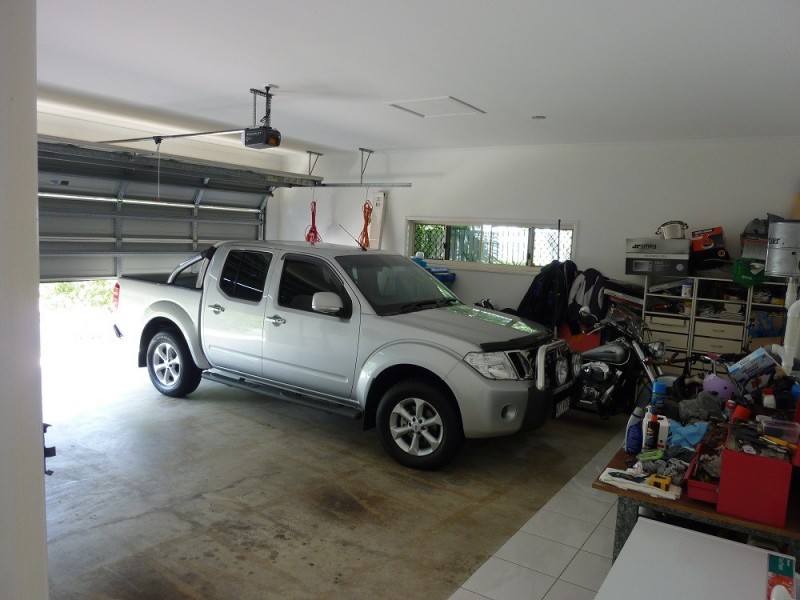 Cnr Moonlight Drive and Sunset Dr, Jubilee Pocket QLD 4802