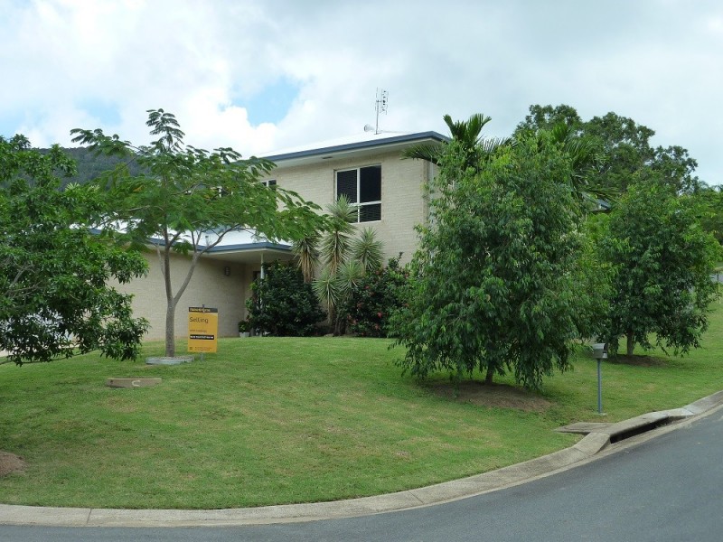 Cnr Moonlight Drive and Sunset Dr, Jubilee Pocket QLD 4802