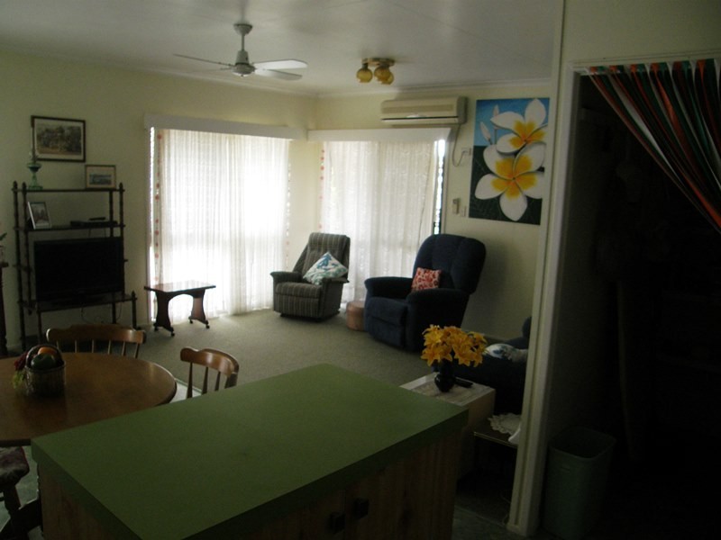 2/112 Main, Proserpine QLD 4800