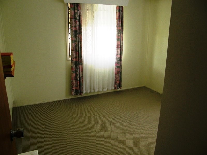2/112 Main, Proserpine QLD 4800