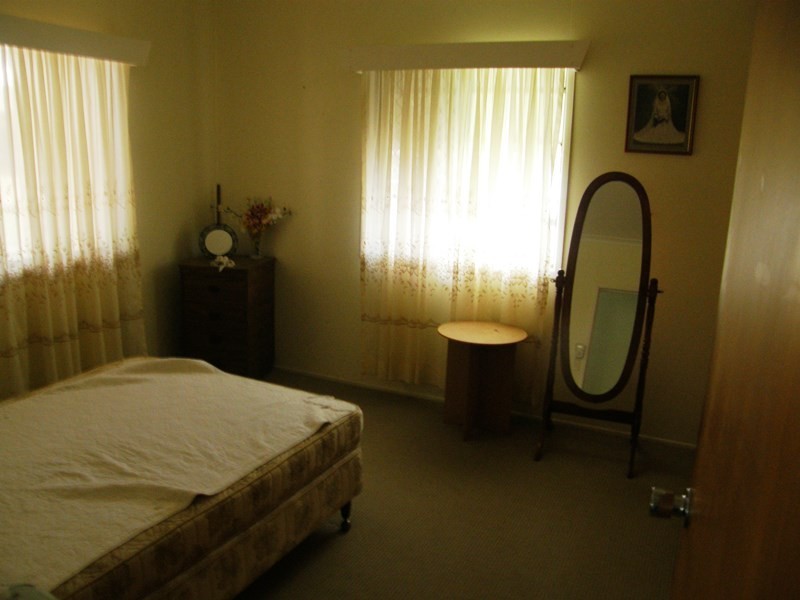 2/112 Main, Proserpine QLD 4800