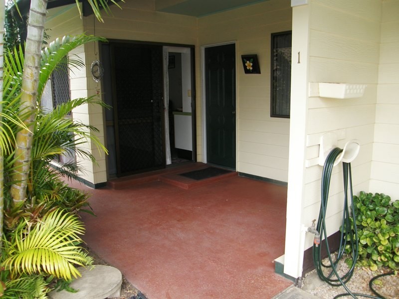 2/112 Main, Proserpine QLD 4800