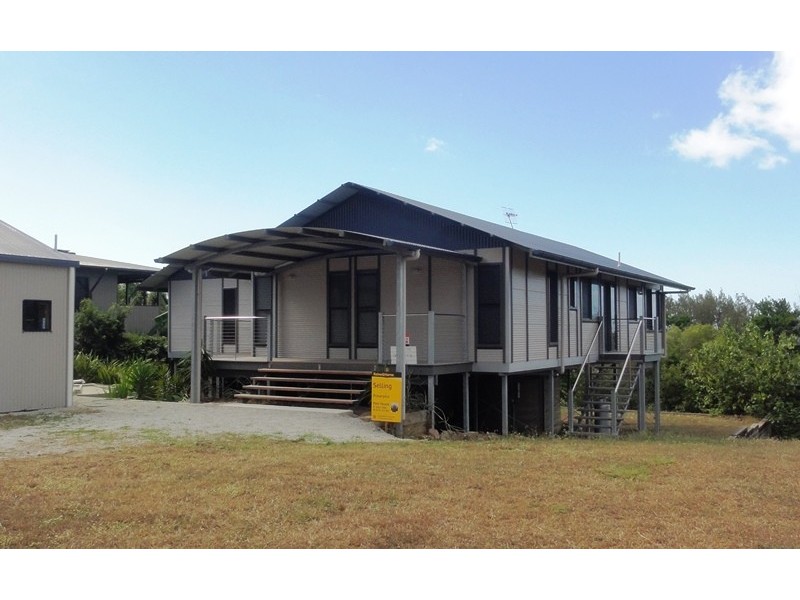 84 Gloucester Avenue, Hideaway Bay QLD 4800