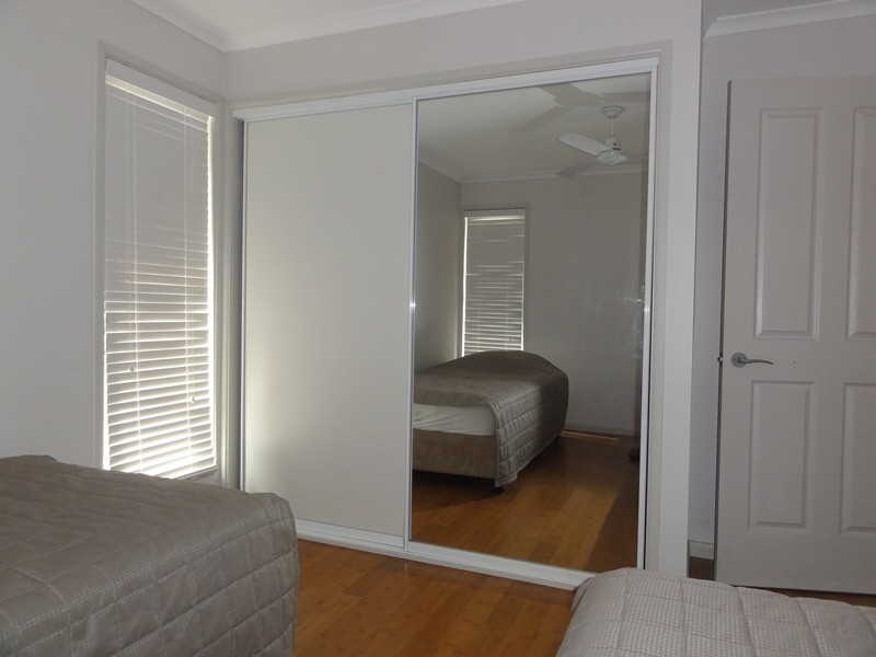 84 Gloucester Avenue, Hideaway Bay QLD 4800