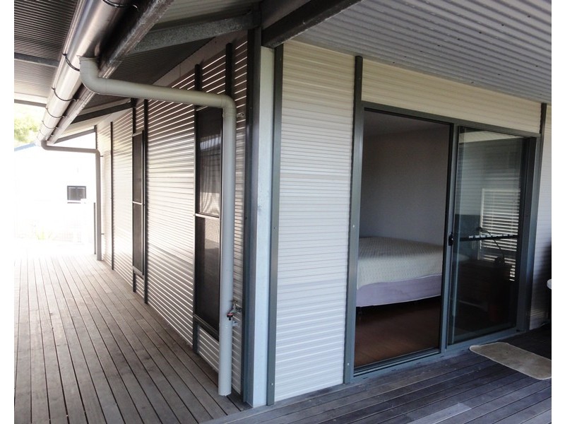 84 Gloucester Avenue, Hideaway Bay QLD 4800