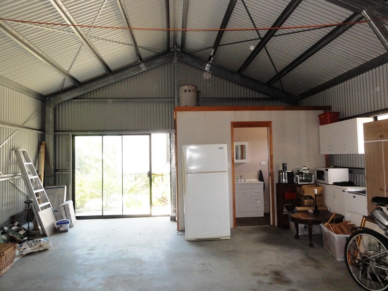 84 Gloucester Avenue, Hideaway Bay QLD 4800