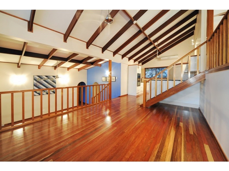 7 Kara Crescent, Airlie Beach QLD 4802