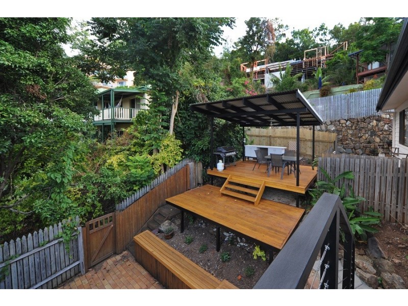 7 Kara Crescent, Airlie Beach QLD 4802