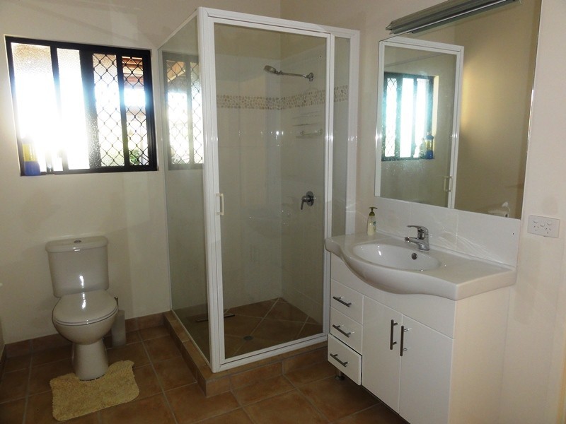 109 Gloucester Avenue, Hideaway Bay QLD 4800