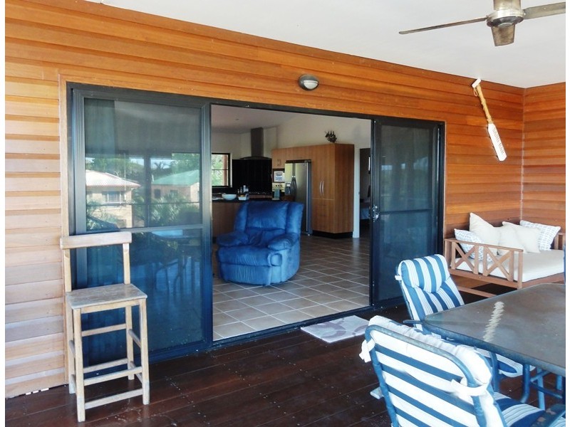 109 Gloucester Avenue, Hideaway Bay QLD 4800