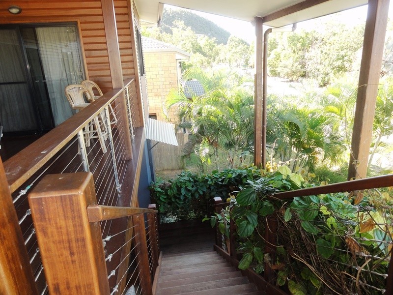 109 Gloucester Avenue, Hideaway Bay QLD 4800