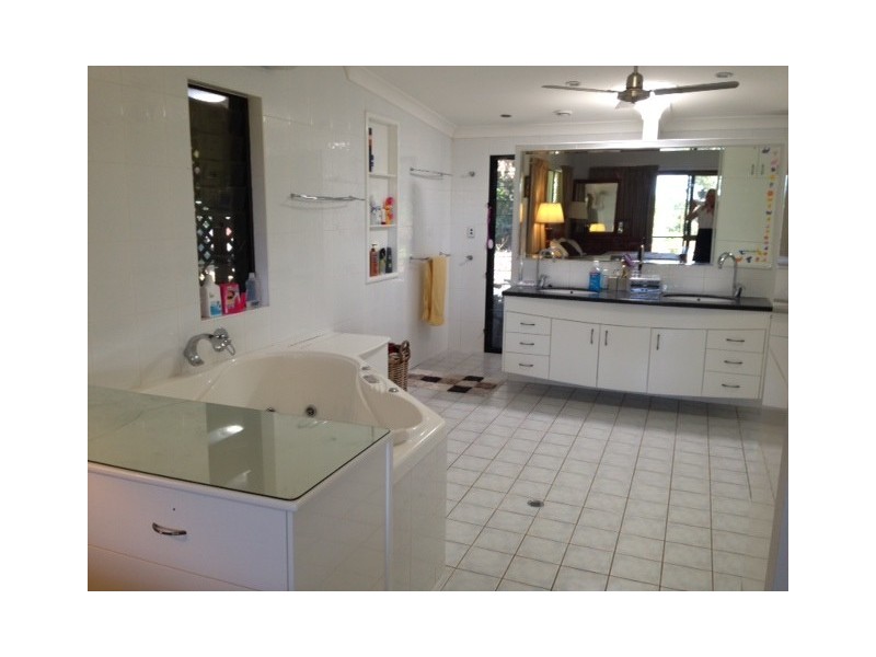 71 Hibiscus Road, Cannon Valley QLD 4800