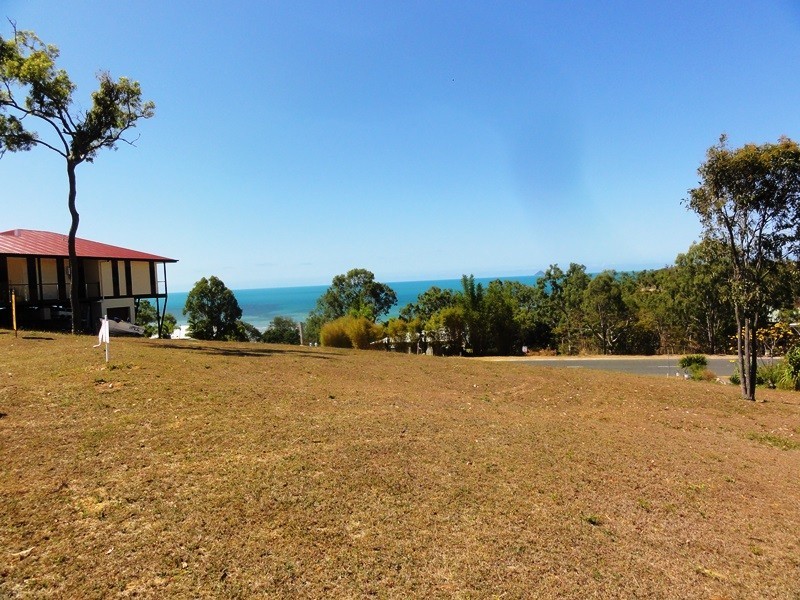 2 / 5 Gloucester Avenue, Hideaway Bay QLD 4800