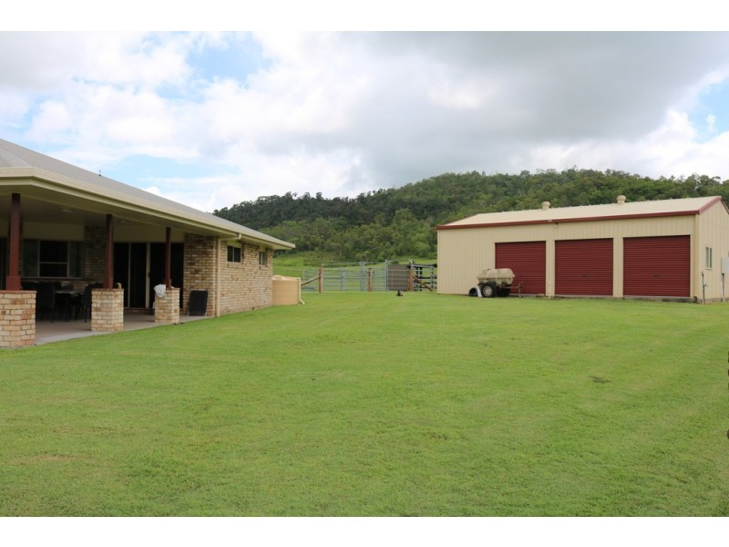 424 Exmoor Road, Bloomsbury QLD 4799