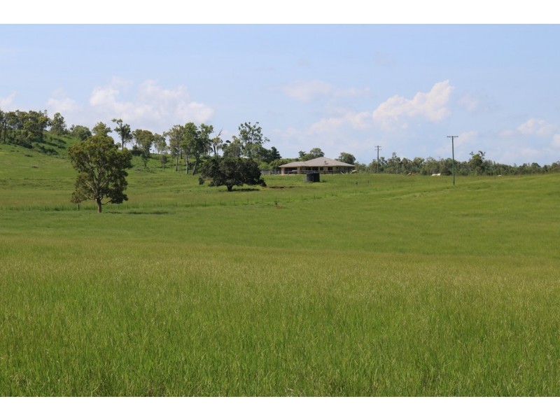 424 Exmoor Road, Bloomsbury QLD 4799