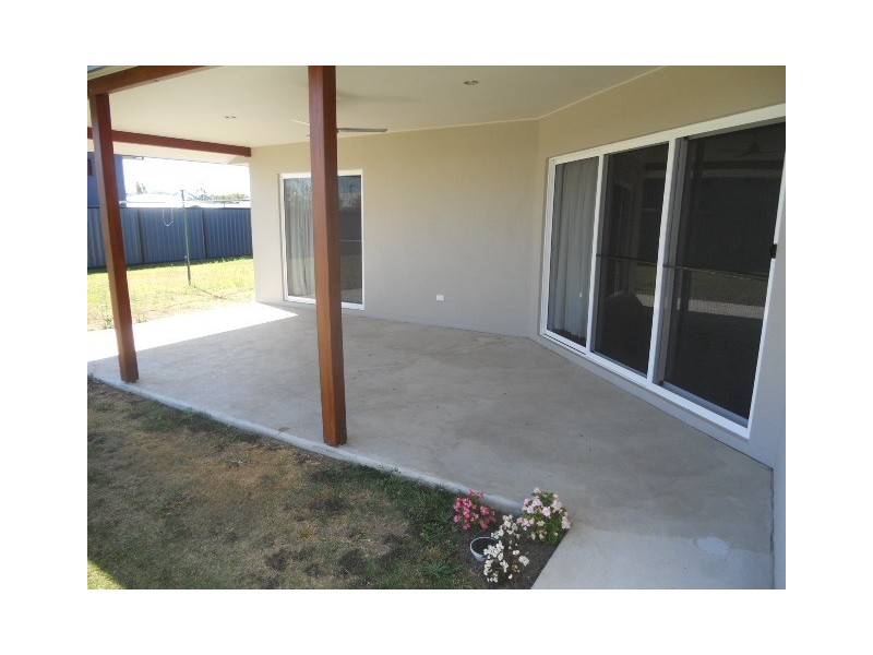 13 Blue Gum Street, Proserpine QLD 4800