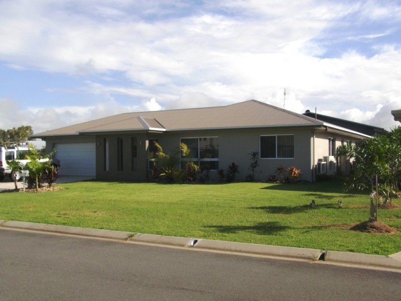 13 Blue Gum Street, Proserpine QLD 4800