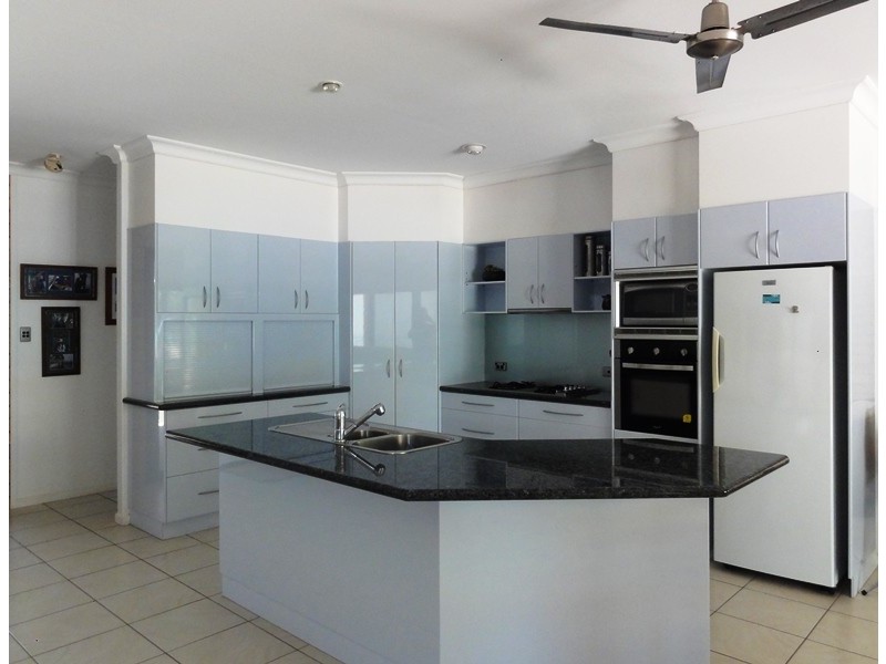 37 Pioneer Drive, Dingo Beach QLD 4800