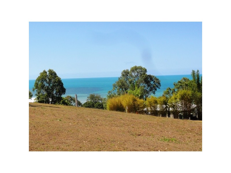 1 and 2 / 5 Gloucester Avenue, Hideaway Bay QLD 4800